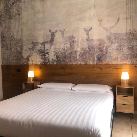 Locanda Da I Baldi Laveno Exteriör bild